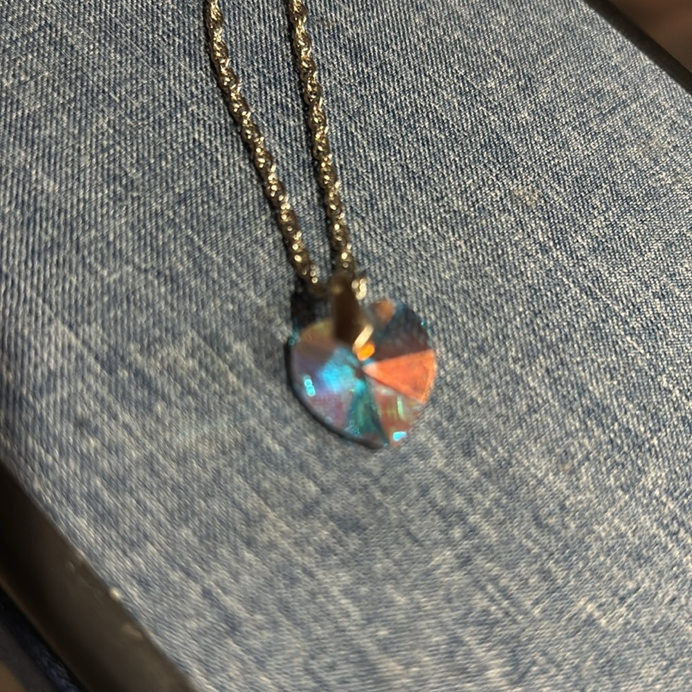 Swarovski Crystal Heart Necklace - Picture 4 of 4